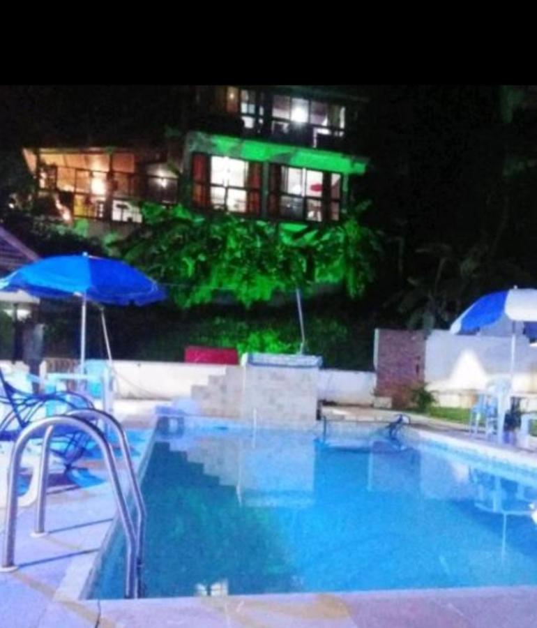 Hospedaria Divina Adega Vendégház Cabo Frio Kültér fotó