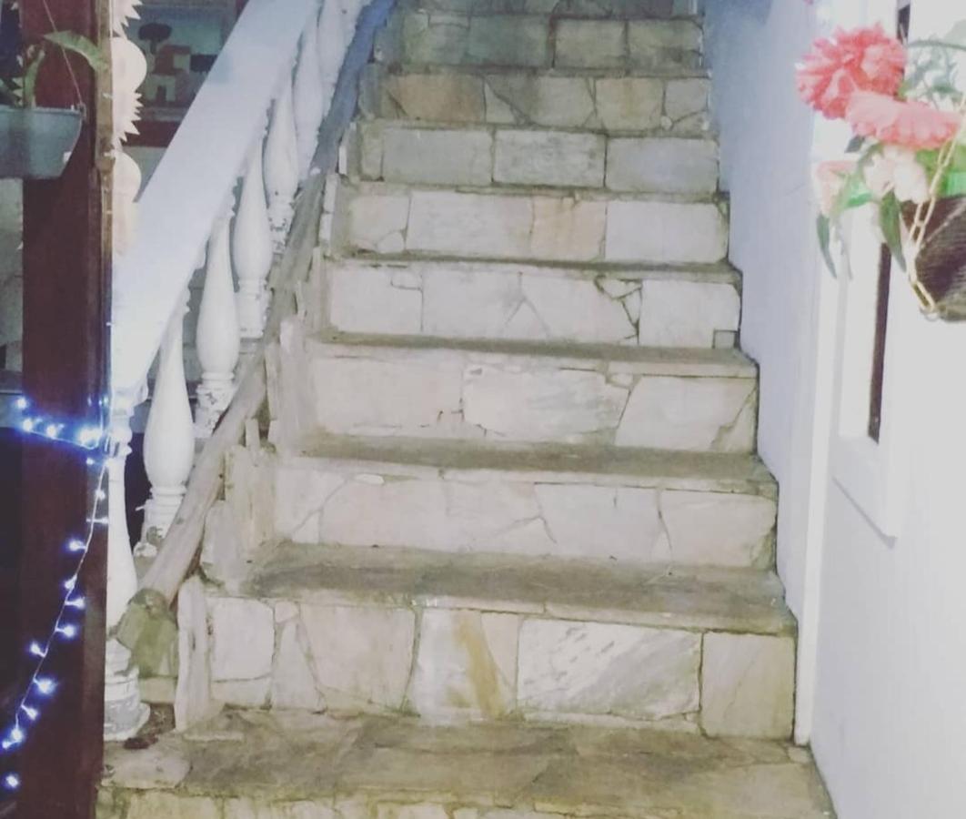 Hospedaria Divina Adega Vendégház Cabo Frio Kültér fotó